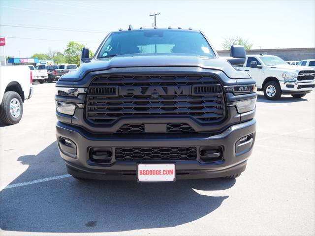 2025 RAM Ram 2500 RAM 2500 TRADESMAN CREW CAB 4X4 8 BOX