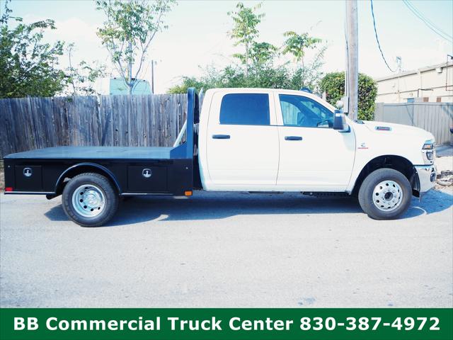 2025 RAM Ram 3500 Chassis Cab RAM 3500 TRADESMAN CREW CAB CHASSIS 4X4 60 CA