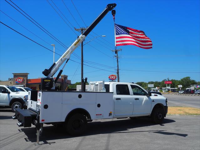 2025 RAM Ram 3500 Chassis Cab RAM 3500 TRADESMAN CREW CAB CHASSIS 4X4 60 CA