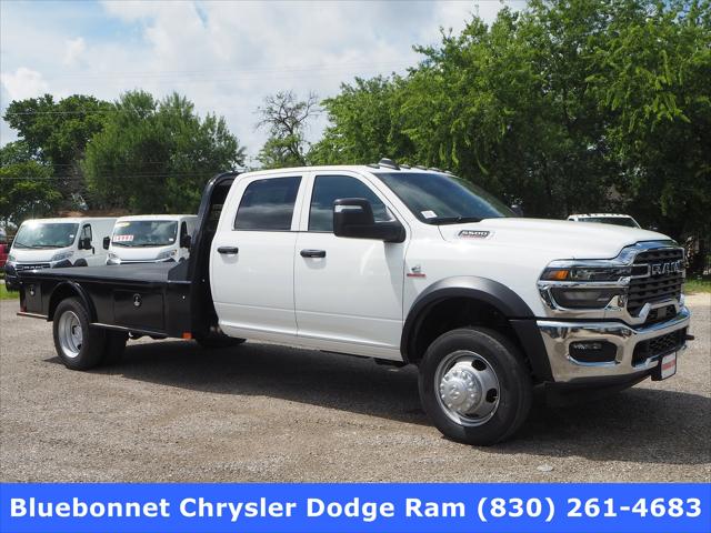 2025 RAM Ram 5500 Chassis Cab RAM 5500 TRADESMAN CHASSIS CREW CAB 4X4 84 CA 2025 RAM Ram 5500 Chassis Cab RAM 5500 TRADESMAN CHASSIS CREW CAB 4X4 84 CA