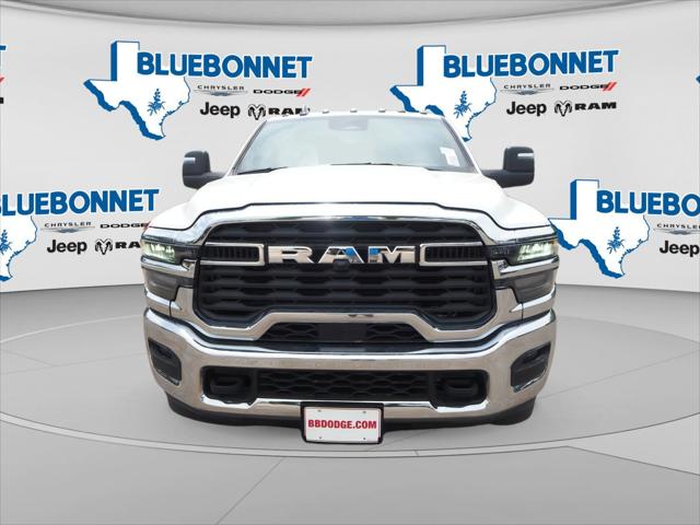 2025 RAM 3500 Chassis RAM 3500 TRADESMAN CHASSIS REGULAR CAB 4X4 84 CA