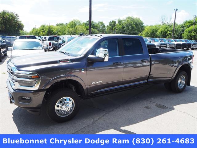 2025 RAM Ram 3500 RAM 3500 LIMITED LONGHORN CREW CAB 4X4 8 BOX 2025 RAM Ram 3500 RAM 3500 LIMITED LONGHORN CREW CAB 4X4 8 BOX