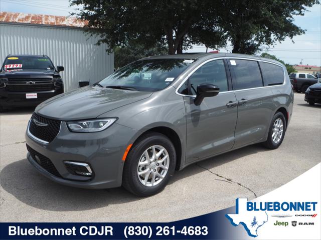 2025 Chrysler Pacifica PACIFICA SELECT