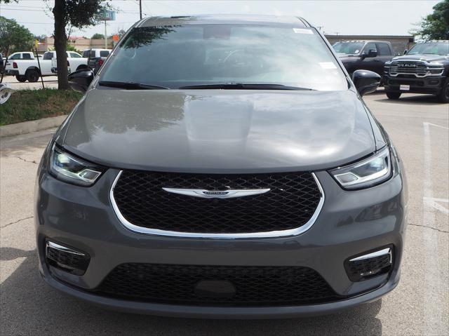2025 Chrysler Pacifica PACIFICA SELECT