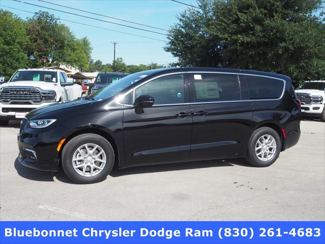 2025 Chrysler Pacifica PACIFICA SELECT