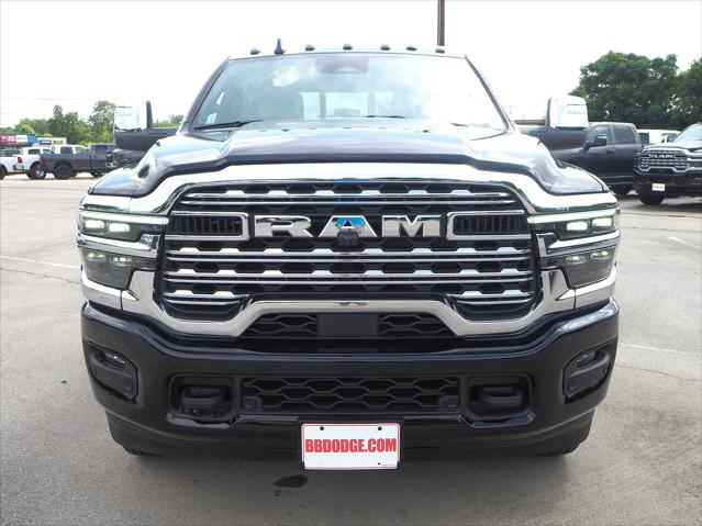 2025 RAM Ram 3500 RAM 3500 LIMITED CREW CAB 4X4 8 BOX
