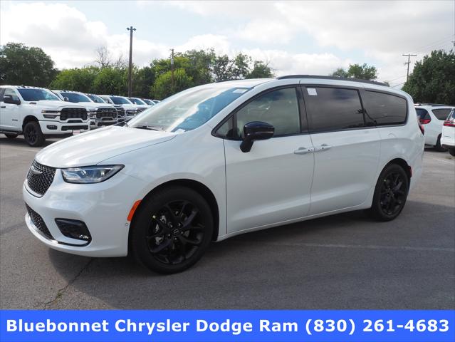 2026 Chrysler Pacifica PACIFICA LIMITED 2026 Chrysler Pacifica PACIFICA LIMITED