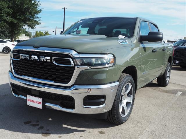 2025 RAM Ram 1500 RAM 1500 TRADESMAN CREW CAB 4X2 57 BOX 2025 RAM Ram 1500 RAM 1500 TRADESMAN CREW CAB 4X2 57 BOX