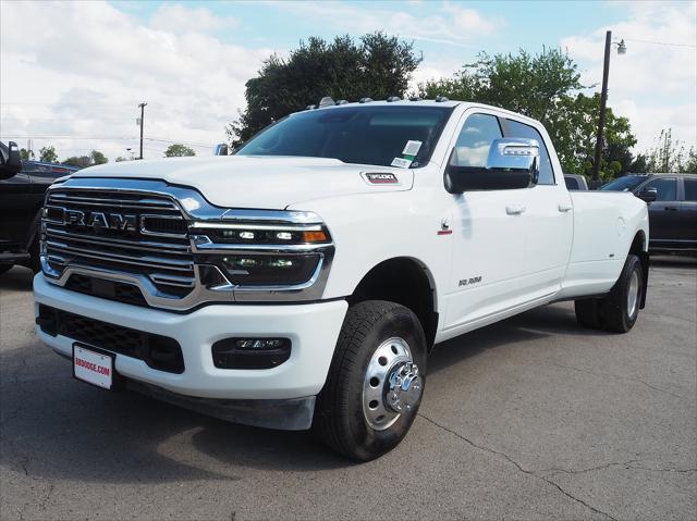 2025 RAM Ram 3500 RAM 3500 LARAMIE CREW CAB 4X4 8 BOX 2025 RAM Ram 3500 RAM 3500 LARAMIE CREW CAB 4X4 8 BOX