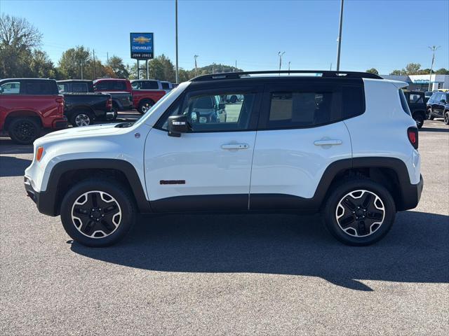 2017 Jeep Renegade Trailhawk 4x4 2017 Jeep Renegade Trailhawk 4x4