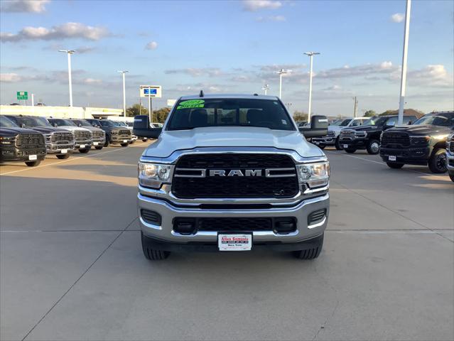 2024 RAM 3500 Tradesman Crew Cab 4x4 64 Box 2024 RAM 3500 Tradesman Crew Cab 4x4 64 Box