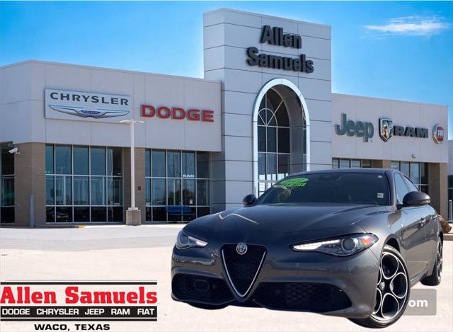2022 Alfa Romeo Giulia Ti AWD 2022 Alfa Romeo Giulia Ti AWD