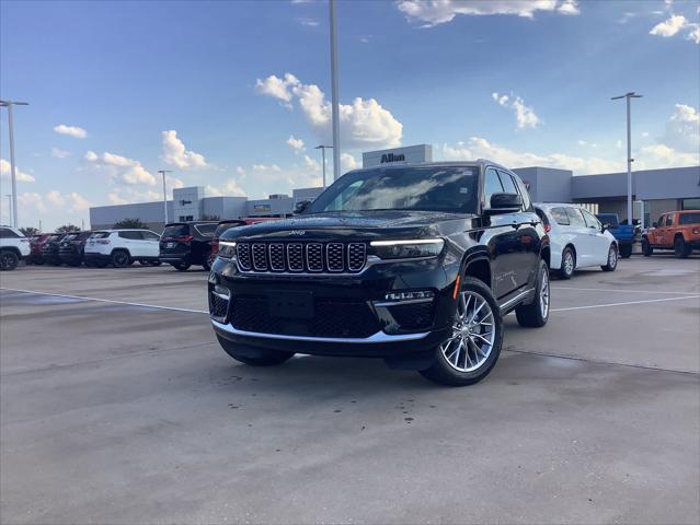 2023 Jeep Grand Cherokee Summit 4x2
