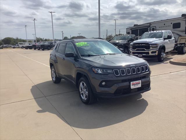 2024 Jeep Compass Latitude 4x4 2024 Jeep Compass Latitude 4x4