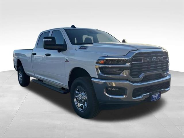 2025 RAM Ram 3500 RAM 3500 TRADESMAN CREW CAB 4X4 8 BOX