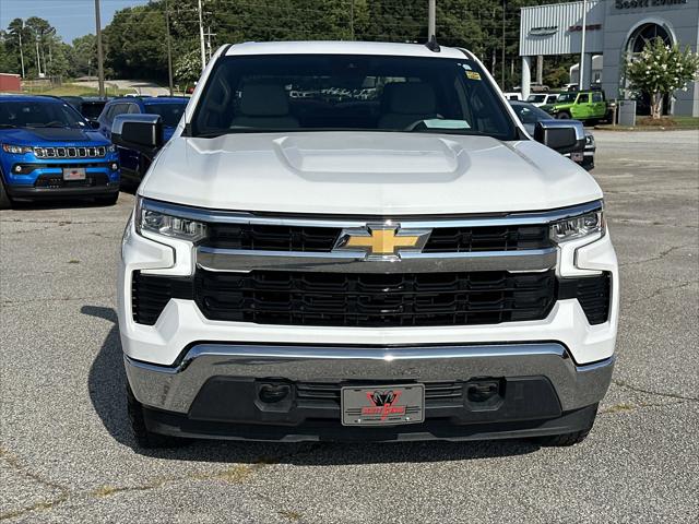 2022 Chevrolet Silverado 1500 4WD Crew Cab Standard Bed LT