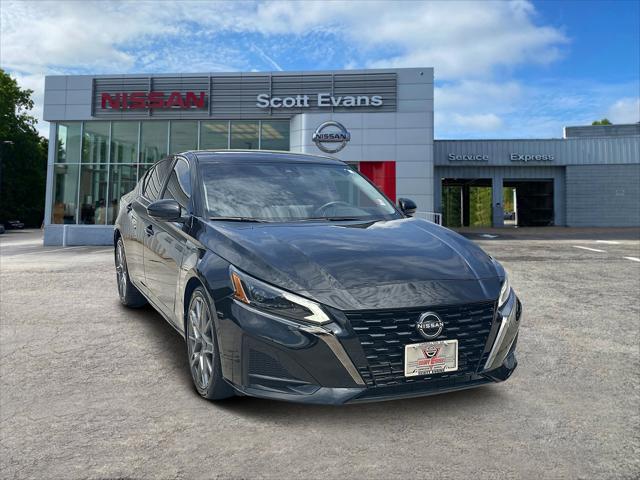 2023 Nissan Altima SR VC-Turbo FWD