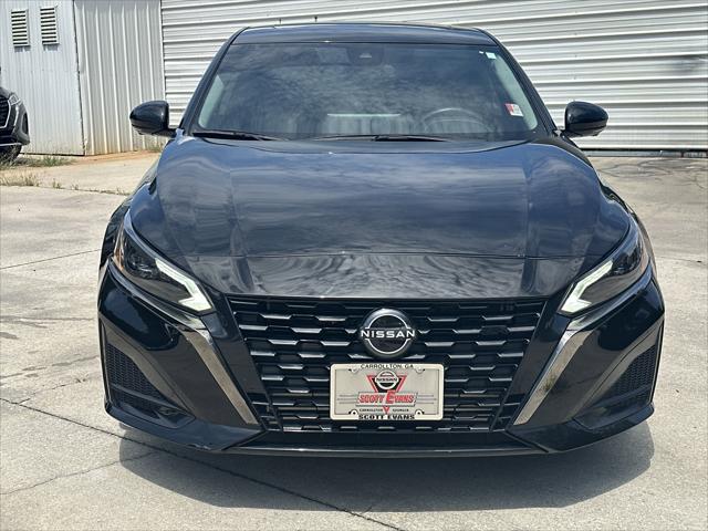 2023 Nissan Altima SR VC-Turbo FWD