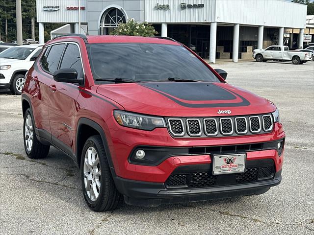2023 Jeep Compass Latitude Lux FWD