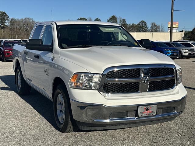 2023 RAM 1500 Classic SLT Crew Cab 4x2 57 Box