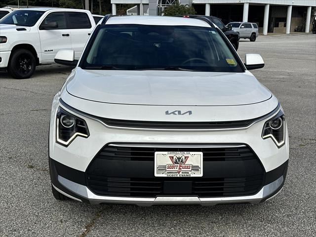 2023 Kia Niro EX 2023 Kia Niro EX