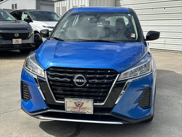 2024 Nissan Kicks S Xtronic CVT