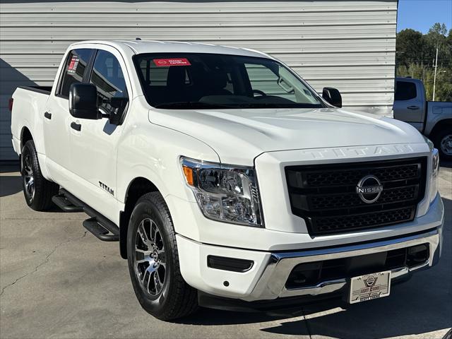 2024 Nissan TITAN Crew Cab SV 4x2 2024 Nissan TITAN Crew Cab SV 4x2