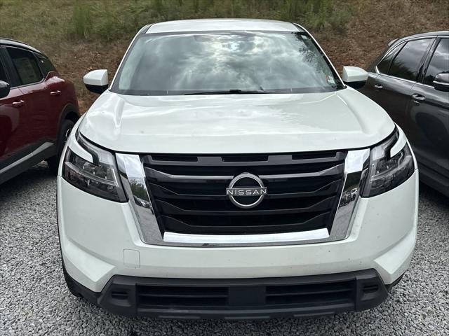 2022 Nissan Pathfinder S 2WD