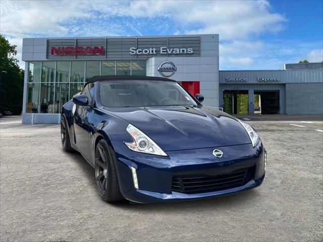 2017 Nissan 370Z Touring 2017 Nissan 370Z Touring