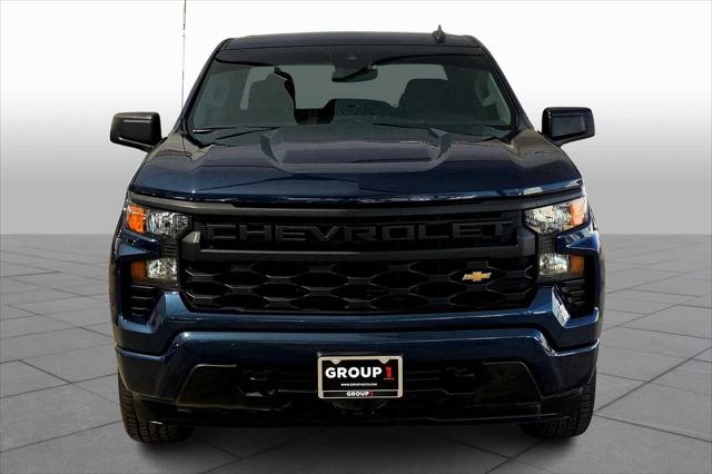 2023 Chevrolet Silverado 1500 2WD Crew Cab Short Bed Custom