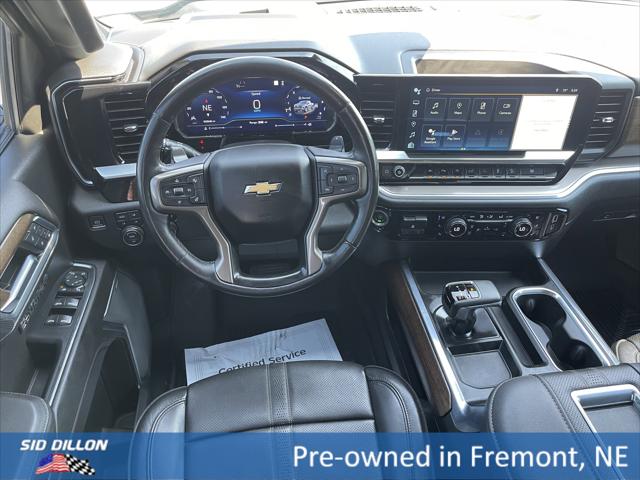 2022 Chevrolet Silverado 1500 4WD Crew Cab Short Bed High Country