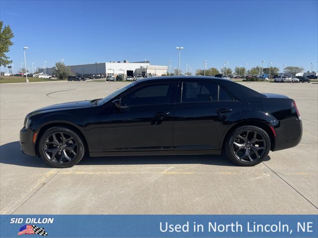 2023 Chrysler 300 Touring 2023 Chrysler 300 Touring