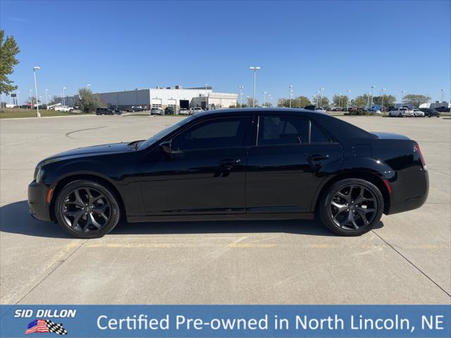 2023 Chrysler 300 Touring 2023 Chrysler 300 Touring