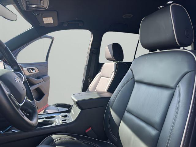 2023 Chevrolet Traverse AWD Premier 2023 Chevrolet Traverse AWD Premier