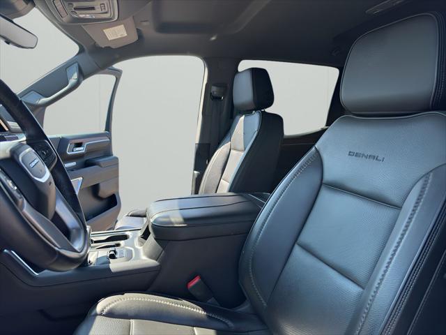 2023 GMC Sierra 1500 4WD Crew Cab Short Box Denali 2023 GMC Sierra 1500 4WD Crew Cab Short Box Denali