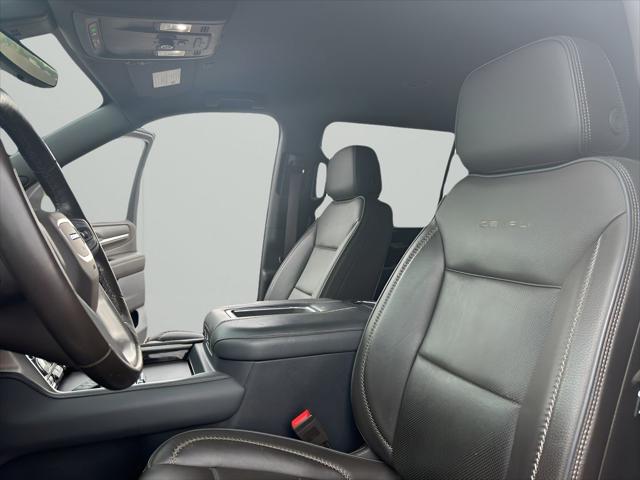 2022 GMC Yukon XL 4WD Denali 2022 GMC Yukon XL 4WD Denali