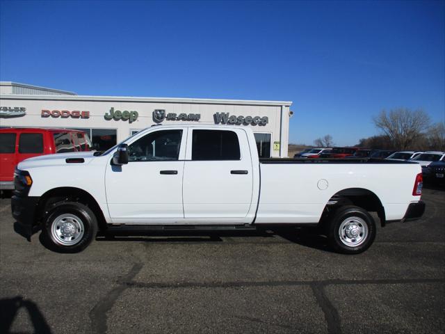 2024 RAM 2500 Tradesman Crew Cab 4x4 8 Box 2024 RAM 2500 Tradesman Crew Cab 4x4 8 Box