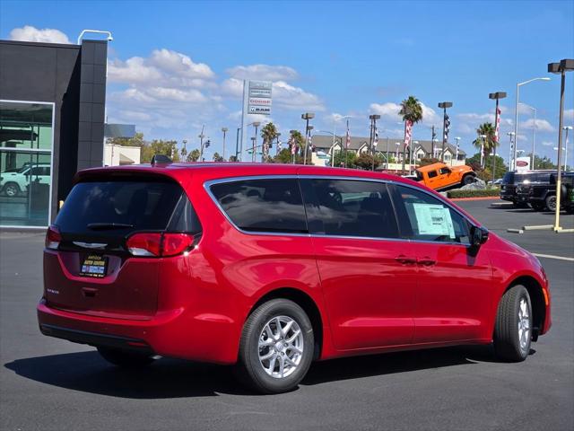 2026 Chrysler Voyager LX