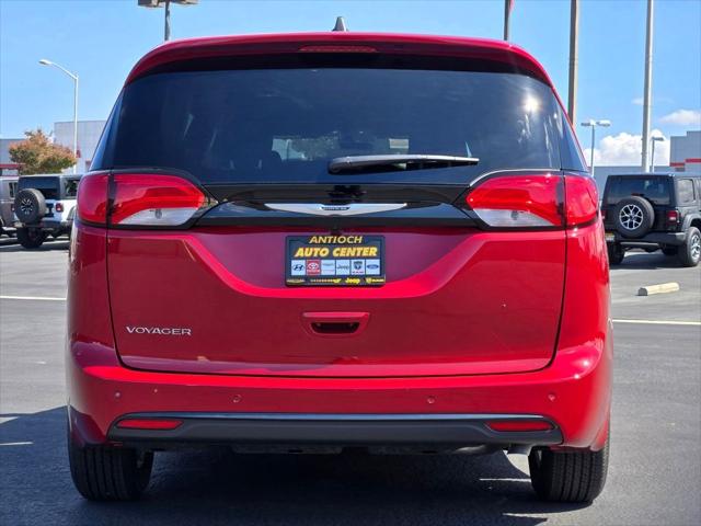2026 Chrysler Voyager LX
