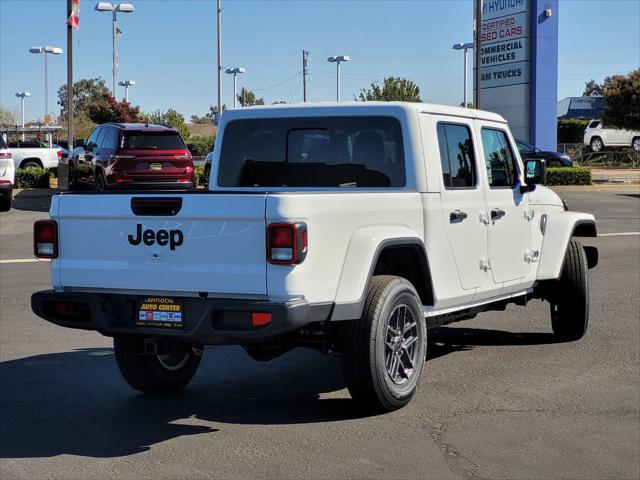 2025 Jeep Gladiator GLADIATOR SPORT S 4X4 2025 Jeep Gladiator GLADIATOR SPORT S 4X4