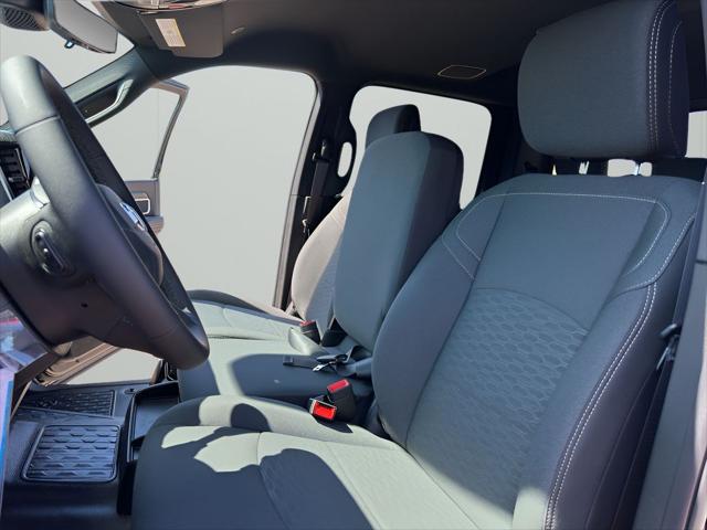 2025 RAM Ram 5500 Chassis Cab RAM 5500 BIG HORN CHASSIS CREW CAB 4X4 84 CA 2025 RAM Ram 5500 Chassis Cab RAM 5500 BIG HORN CHASSIS CREW CAB 4X4 84 CA