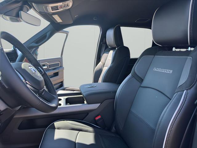 2025 RAM Ram 3500 RAM 3500 LARAMIE CREW CAB 4X4 8 BOX 2025 RAM Ram 3500 RAM 3500 LARAMIE CREW CAB 4X4 8 BOX