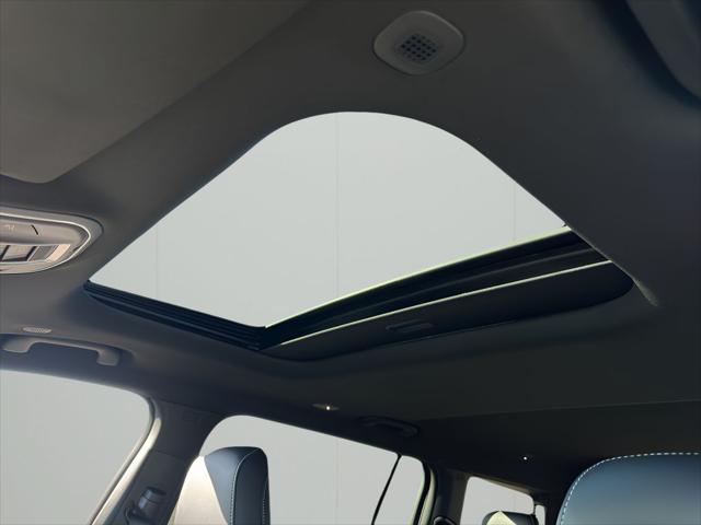 2025 Jeep Grand Cherokee GRAND CHEROKEE L ALTITUDE X 4X4 2025 Jeep Grand Cherokee GRAND CHEROKEE L ALTITUDE X 4X4