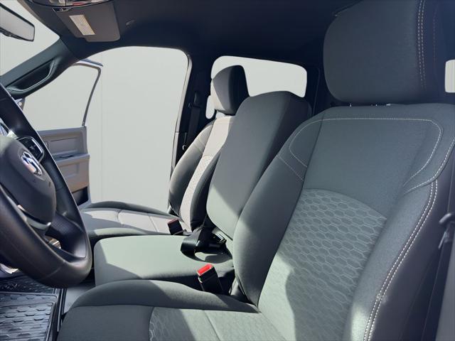 2026 RAM Ram 5500 Chassis Cab RAM 5500 TRADESMAN CHASSIS CREW CAB 4X4 84 CA