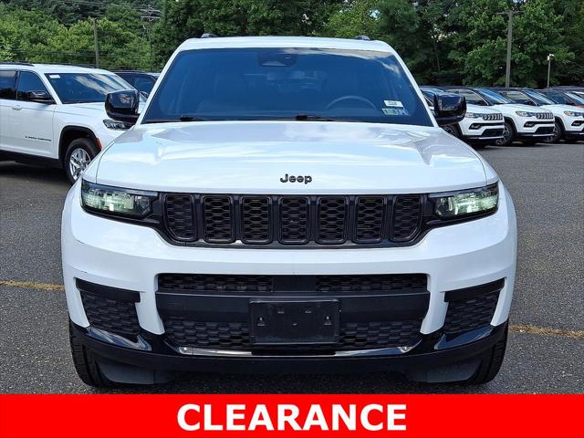 2023 Jeep Grand Cherokee L Altitude 4x4 2023 Jeep Grand Cherokee L Altitude 4x4