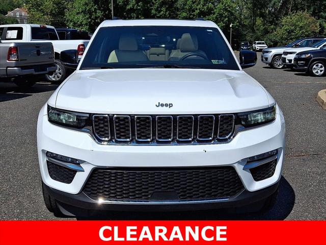 2023 Jeep Grand Cherokee Limited 4x4 2023 Jeep Grand Cherokee Limited 4x4