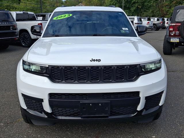 2023 Jeep Grand Cherokee L Altitude 4x4 2023 Jeep Grand Cherokee L Altitude 4x4