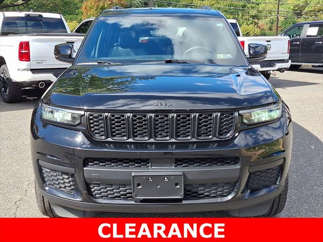 2023 Jeep Grand Cherokee L Altitude 4x4 2023 Jeep Grand Cherokee L Altitude 4x4