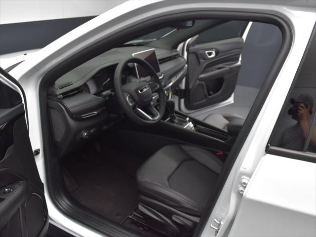 2026 Jeep Compass Latitude Altitude 2026 Jeep Compass Latitude Altitude