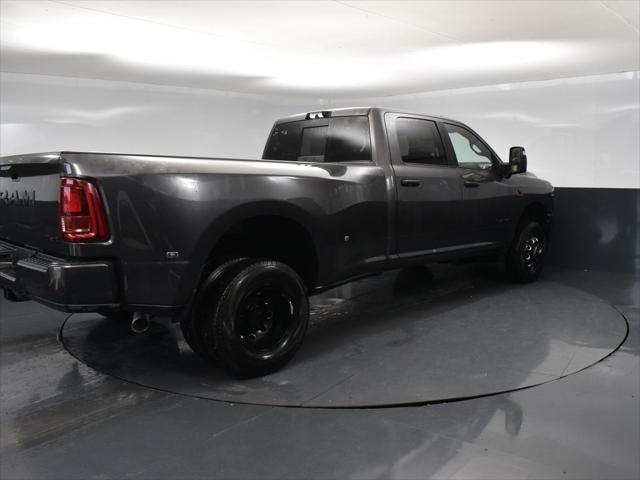 2025 RAM Ram 3500 RAM 3500 BIG HORN CREW CAB 4X4 8 BOX 2025 RAM Ram 3500 RAM 3500 BIG HORN CREW CAB 4X4 8 BOX